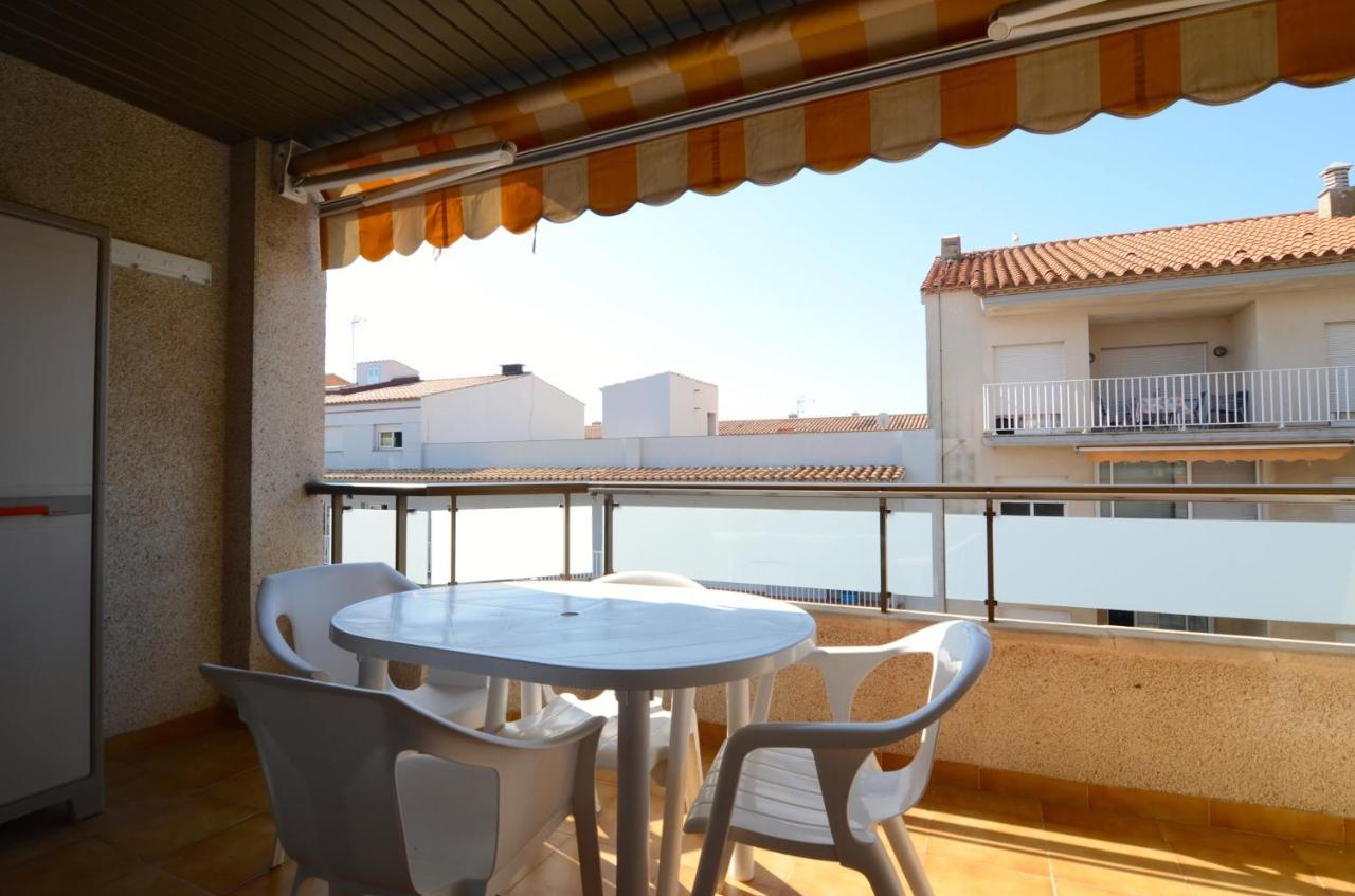 Jamaica Apartment L' Escala Екстериор снимка